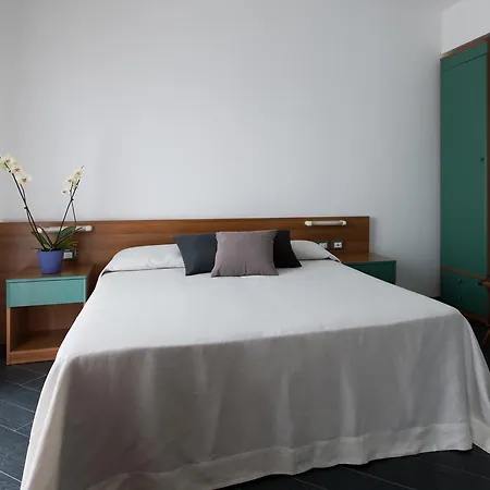 Hotel Liliana 2*